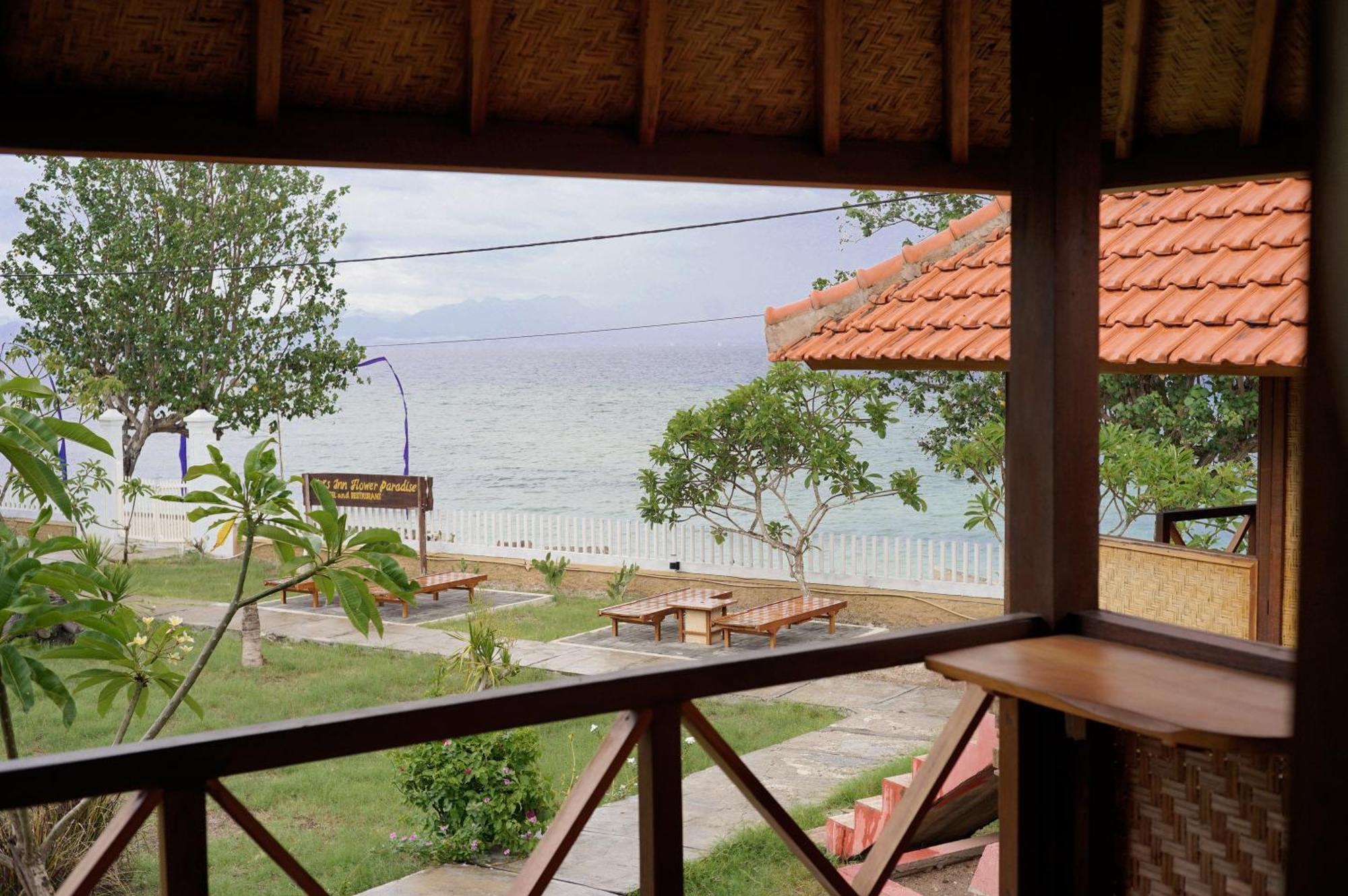 Yut'S Inn Flower Paradise Gili Gede Extérieur photo