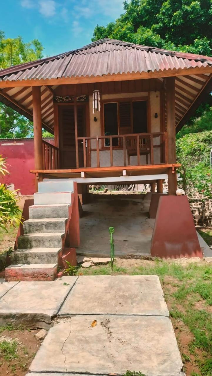 Yut'S Inn Flower Paradise Gili Gede Extérieur photo